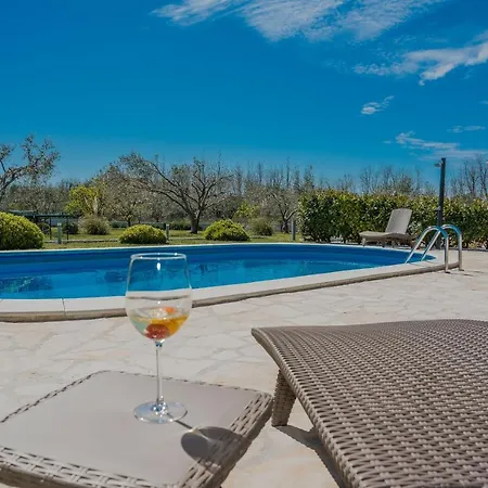 House Paula Holiday home
