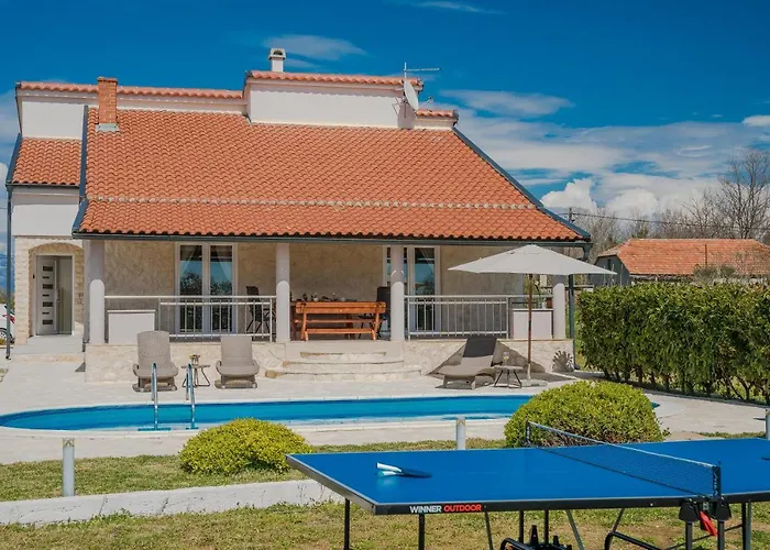 Dom wakacyjny House Paula *